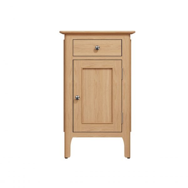 Katarina Oak Small Cupboard front scaled