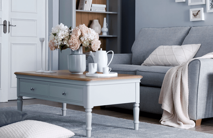 MN living banner