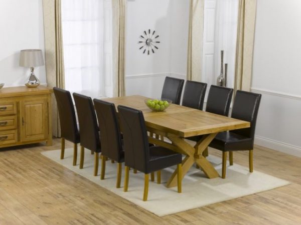 canterbury with 8 x rustique chairs 2 1