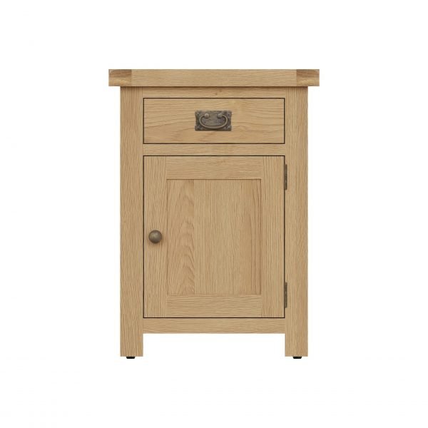 Carthorpe Oak Small Cupboard front scaled