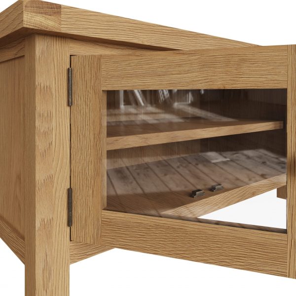 Carthorpe Oak TV Unit close scaled