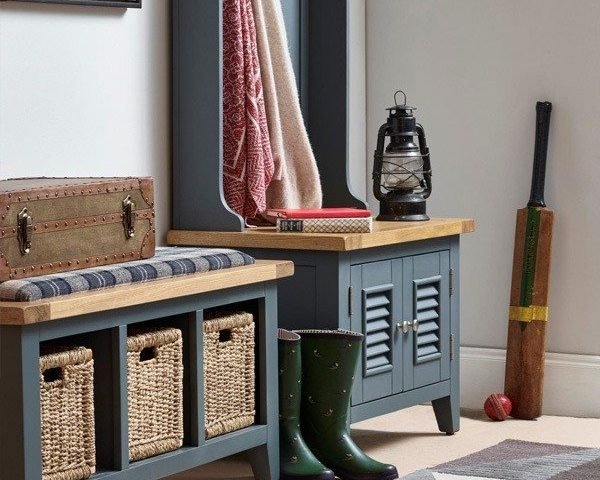 nav hallway furniture