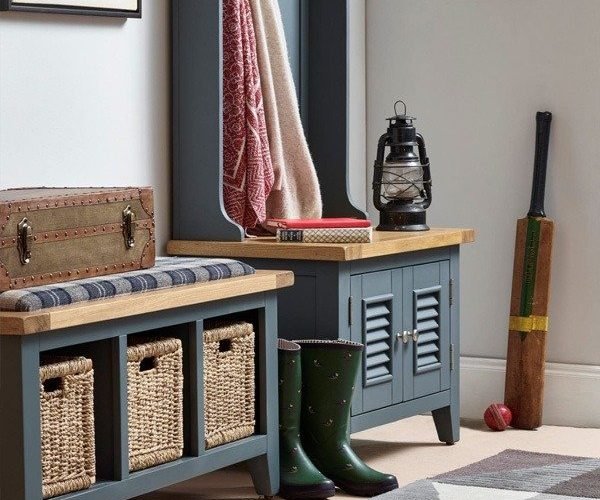 nav hallway furniture