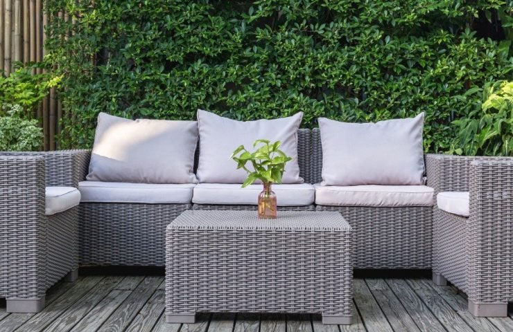 wicker or ratta garden furniture