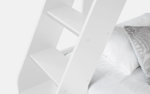 Domino Triple Sleeper White ladder