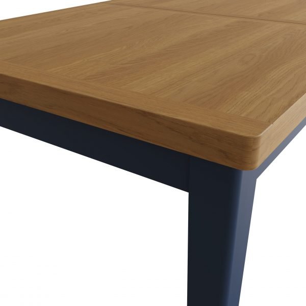 Leighton Oak 1.6M Extending Table Close scaled