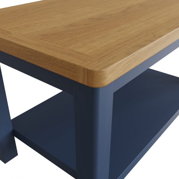 Leighton Oak Small Coffee Table Close