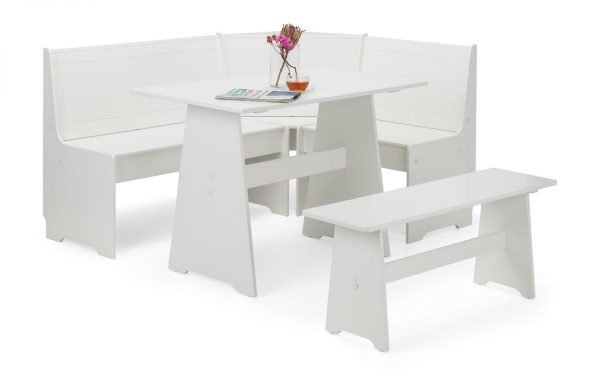 Newport Corner Dining Set With Storage Bench room