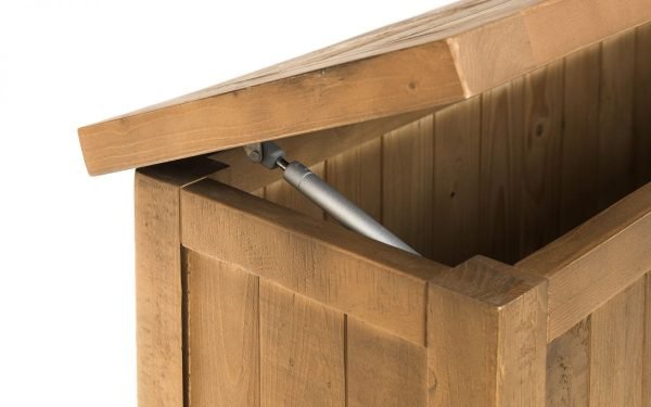 aspen pine blanket box piston detail