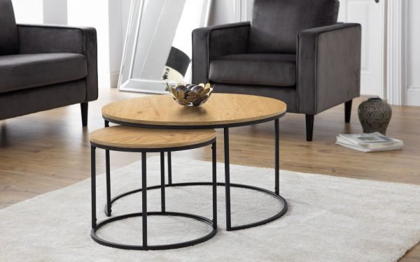 bellini oak nest of coffee tables roomset