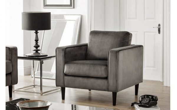 hayward armchair roomset