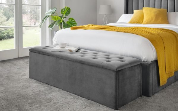 ravello blanket box grey velvet roomset