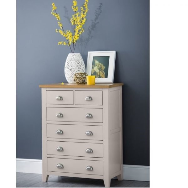 richmond 4 2 drawer chest roomset