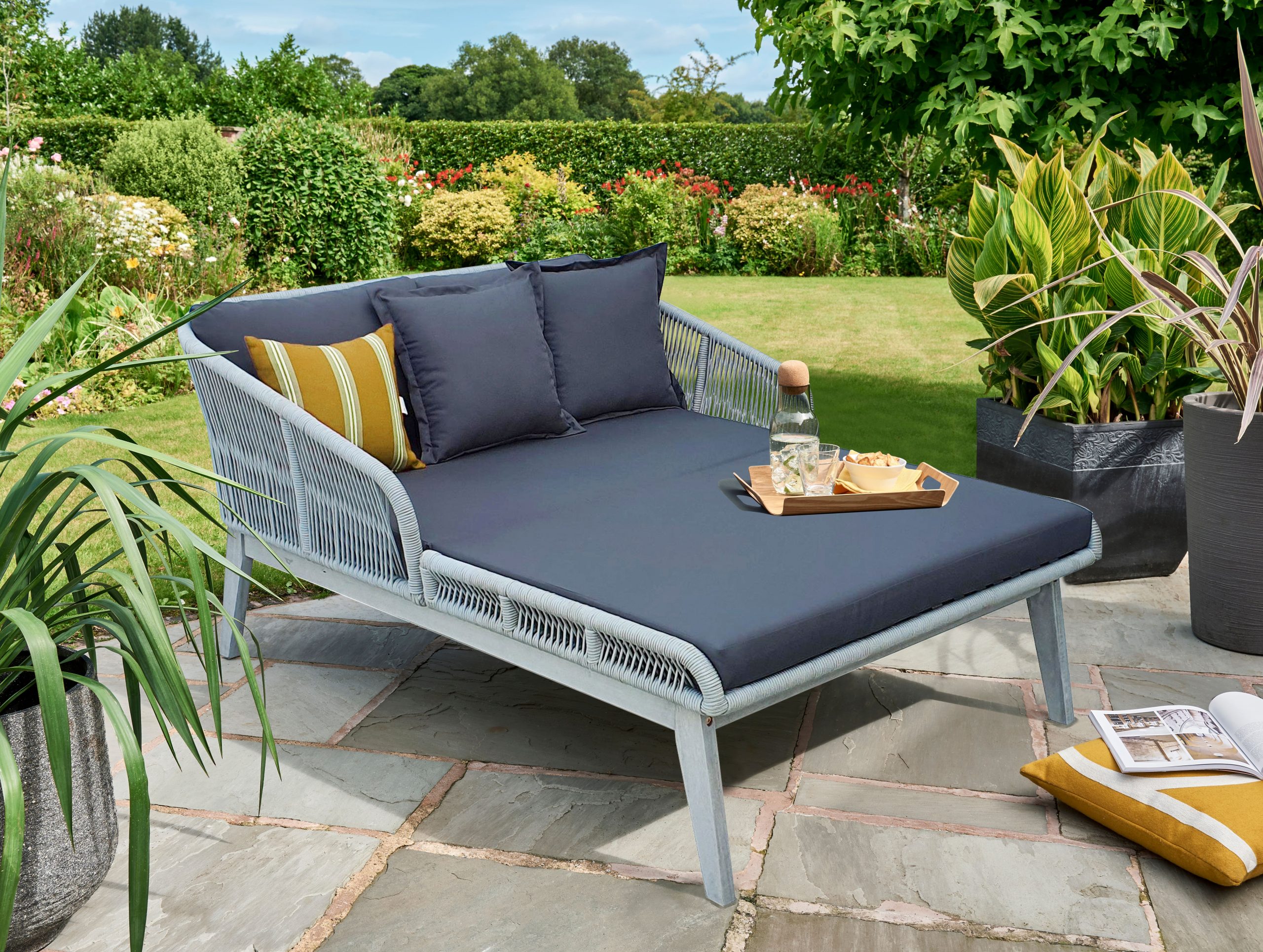 Dara Garden Day Bed Only Oak Furniture