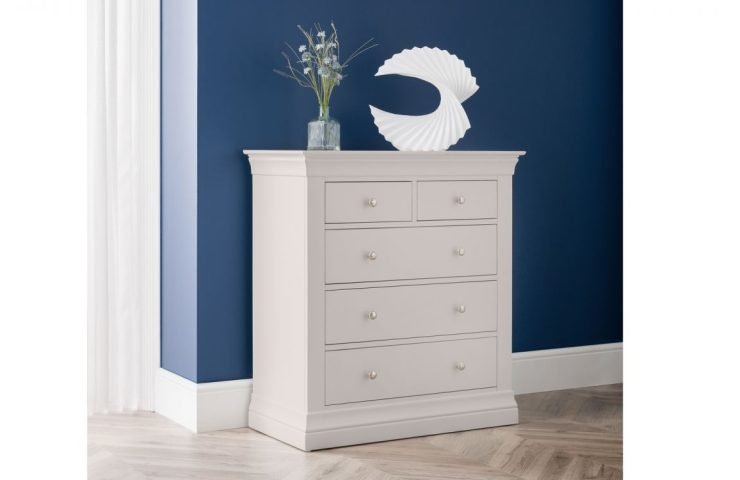 clermont light grey drawer chest roomset