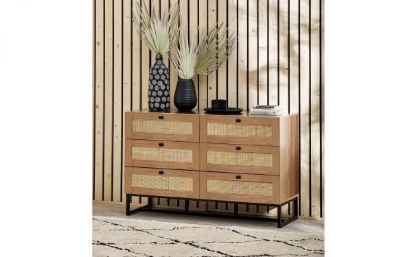 padstow oak drawer chest roomset