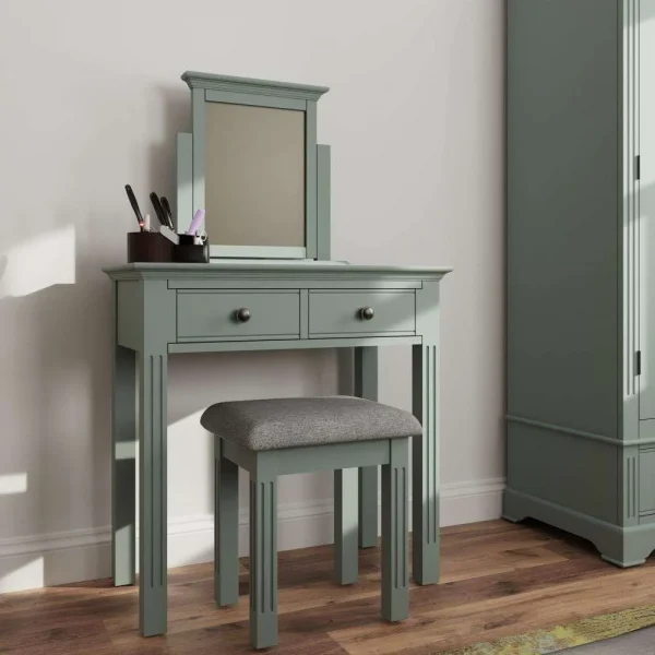 BP Bedroom Stool Hero