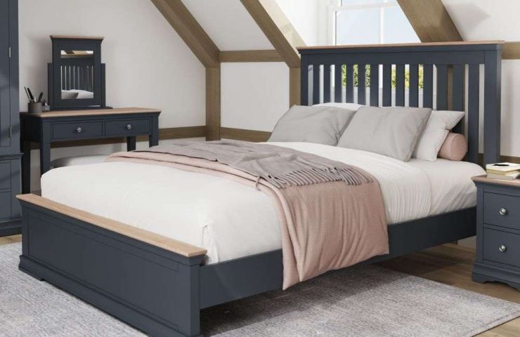 SW OAK Bedroom Bed