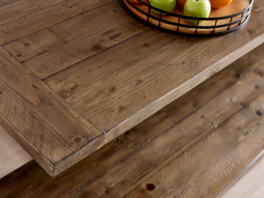 CHA ChatsworthExtendingDiningTableDetail jpg