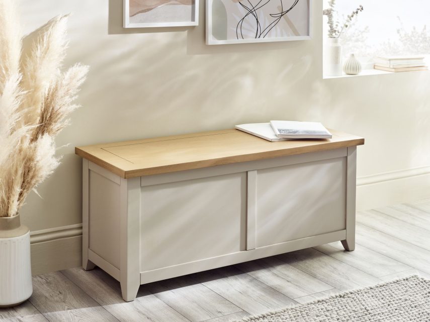RIC RichmondStorageBenchRoomset jpg