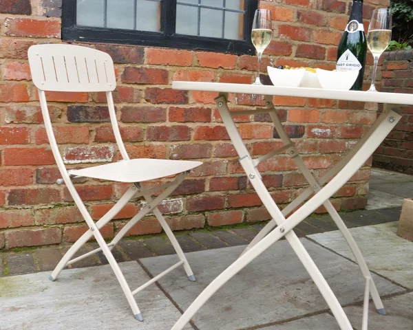 VENBISSET CHAMPAGNE Lifestyle () WEBP