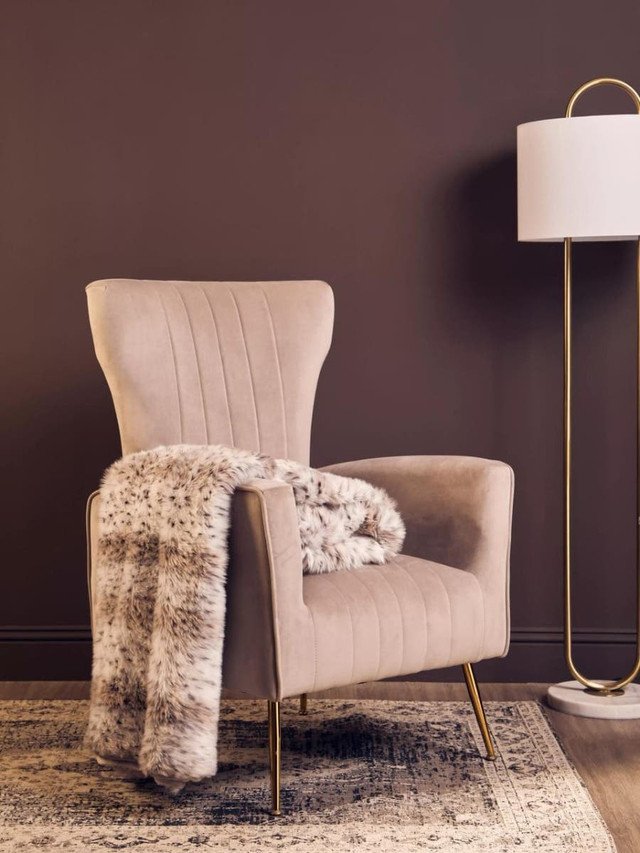 Zamoria Mink Velvet Accent Chair With Gold Finish Legs 10 liv web size