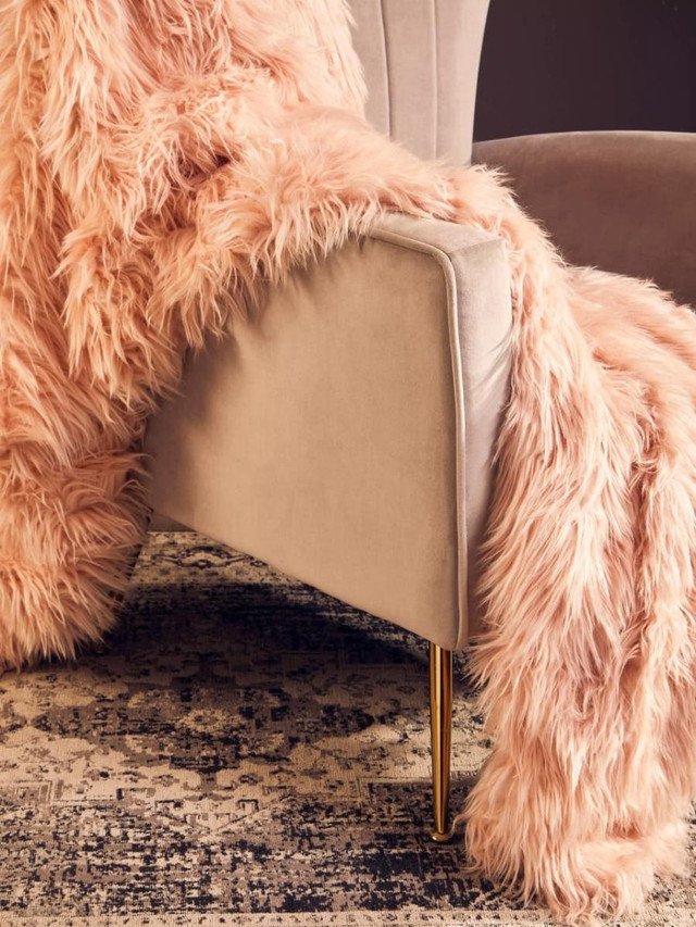 Zamoria Mink Velvet Accent Chair With Gold Finish Legs 12 liv web size